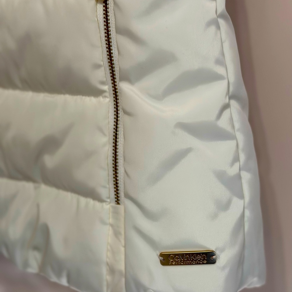 Calvin Klein puffer vest new without tags